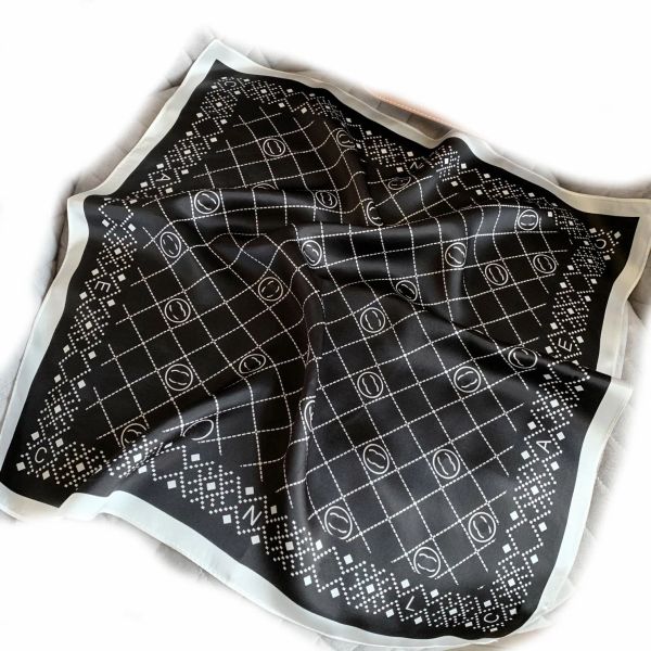 b255 Print Designer Headband Fashion White Letter Classic Gift go Black Silk 53x53cm Brand Scarves Scarf scarf designers
b255 Print Designer Headband Fashion White Letter Classic Gift go Black Silk 53x53cm Brand Scarves Scarf scarf designers