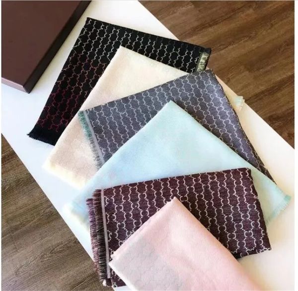 Stylish Women Silk Scarf Full Letter Printed Scarves Soft Touch Warm Wraps With Tags Autumn Winter Long Shawls 140-140cm
Stylish Women Silk Scarf Full Letter Printed Scarves Soft Touch Warm Wraps With Tags Autumn Winter Long Shawls 140-140cm