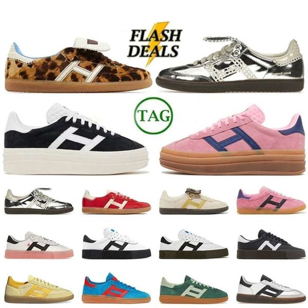 Designer Shoes Casual Shoes Platform Bold Glow Pulse Mint Core Black White Solar Super Pop Pink Almost Yellow Men Women Sports Sneakers 36-45, Red
Designer Shoes Casual Shoes Platform Bold Glow Pulse Mint Core Black White Solar Super Pop Pink Almost Yellow Men Women Sports Sneakers 36-45, Red