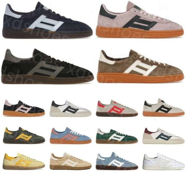 Handballs Designer Sports Shoes casual platform Aluminium BlackGum Black Clear Pink Gum Collegiate Navy men Women Navy Gum Sports Sneaker, Grey
Handballs Designer Sports Shoes casual platform Aluminium BlackGum Black Clear Pink Gum Collegiate Navy men Women Navy Gum Sports Sneaker, Grey