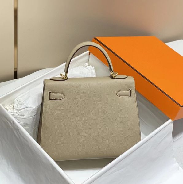 10AAAA designer bag bags I'm shopping for Top Handle Bag Flap Shoulder Bag Genuine Leather Handbag Women Crossbody Bag Fully Handmade Leather Design, K4
10AAAA designer bag bags I'm shopping for Top Handle Bag Flap Shoulder Bag Genuine Leather Handbag Women Crossbody Bag Fully Handmade Leather Design, K4