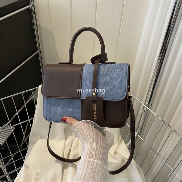 This year popular fashion splicing texture handbags summer commuting western-style one shoulder crossbody bags small square bags trend, White
This year popular fashion splicing texture handbags summer commuting western-style one shoulder crossbody bags small square bags trend, White