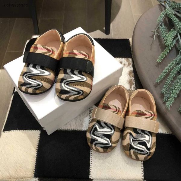 Toddler Sneakers: Comfy Baby Shoes, Size 20-25, Box Packaging, Hot Stamping, Multi-color
Toddler Sneakers: Comfy Baby Shoes, Size 20-25, Box Packaging, Hot Stamping, Multi-color