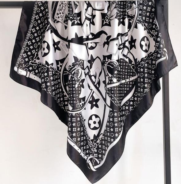 Dot 8Style Neckerchiefs Designer 90X90cm Women s go Letter Print Gifts Brand Head Silk Holiday Scarf Scarfs
Dot 8Style Neckerchiefs Designer 90X90cm Women s go Letter Print Gifts Brand Head Silk Holiday Scarf Scarfs