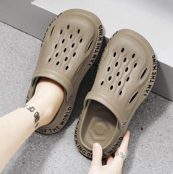 Outlet factory men's sandals 4 colors soft sole fashion Baotou slippers outdoor waterproof and wear-resistant beach hole shoes Joker breathable mens shoes 2323#, Black
Outlet factory men's sandals 4 colors soft sole fashion Baotou slippers outdoor waterproof and wear-resistant beach hole shoes Joker breathable mens shoes 2323#, Black