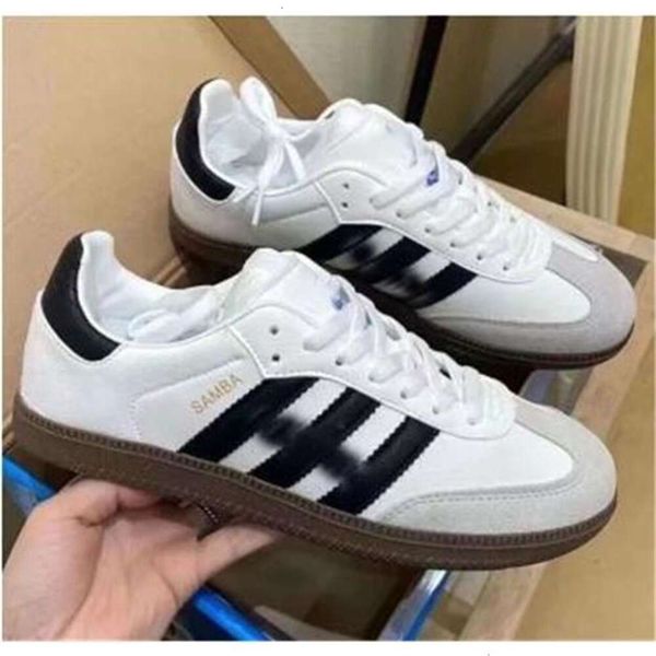 Designer Shoes Casual Shoes 00s Spezials Vegan OG for Men Women Trainers Outdoor Sports Sneakers Fall Flat Tennis Campu Summer Size 36-45, 1_color
Designer Shoes Casual Shoes 00s Spezials Vegan OG for Men Women Trainers Outdoor Sports Sneakers Fall Flat Tennis Campu Summer Size 36-45, 1_color
