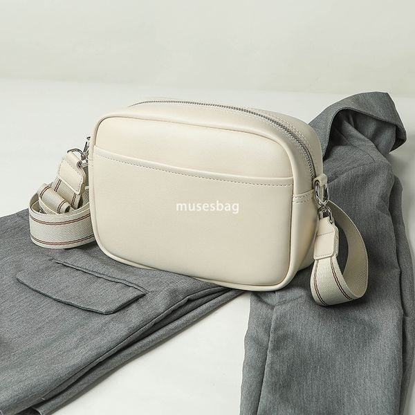Western style women fashionable and versatile camera bag new large capacity simple and multifunctional crossbody small bag single shoulder small square bag, Rice white
Western style women fashionable and versatile camera bag new large capacity simple and multifunctional crossbody small bag single shoulder small square bag, Rice white