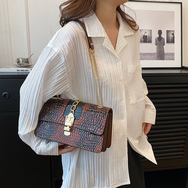 Outlet factory ladies shoulder bags 6 colors elegant atmospheric pressure flower snake chain bag flip gold buckle handbag street trend printing backpack 3299#, Black
Outlet factory ladies shoulder bags 6 colors elegant atmospheric pressure flower snake chain bag flip gold buckle handbag street trend printing backpack 3299#, Black