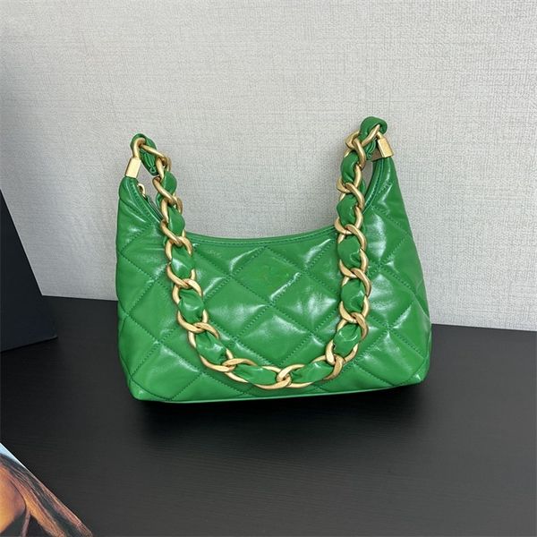 Designer bag high-quality moen's leather outdoor crossbody bag luxury shoulder bag fashionable leisure bag sports 0010, A2
Designer bag high-quality moen's leather outdoor crossbody bag luxury shoulder bag fashionable leisure bag sports 0010, A2
