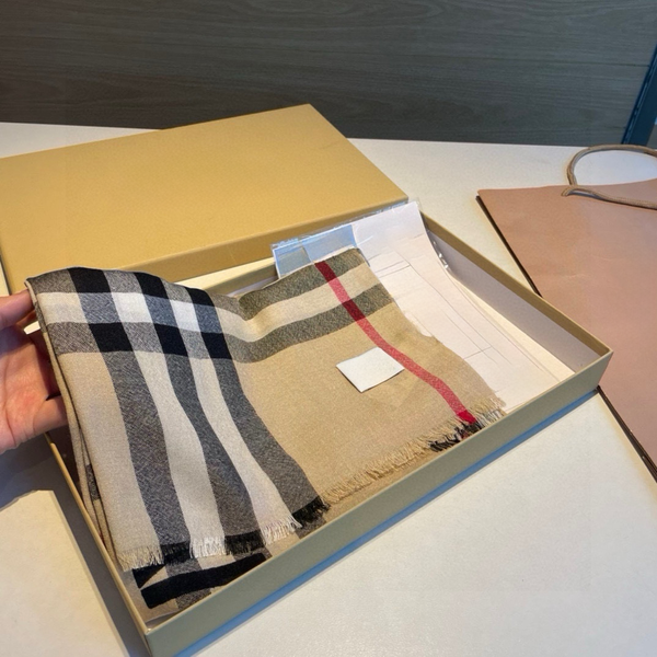 Designer Scarf Cash… - image