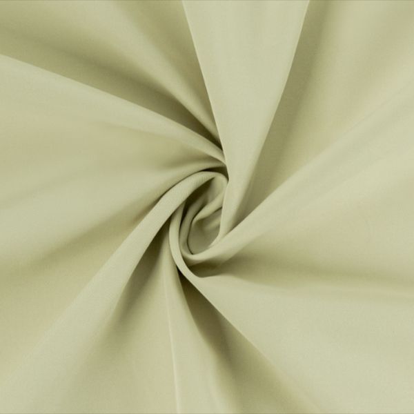High-Tech Thermal Clothing Ultra-Dense Fabrics Combining Wind Resistance and Water Repellency
High-Tech Thermal Clothing Ultra-Dense Fabrics Combining Wind Resistance and Water Repellency