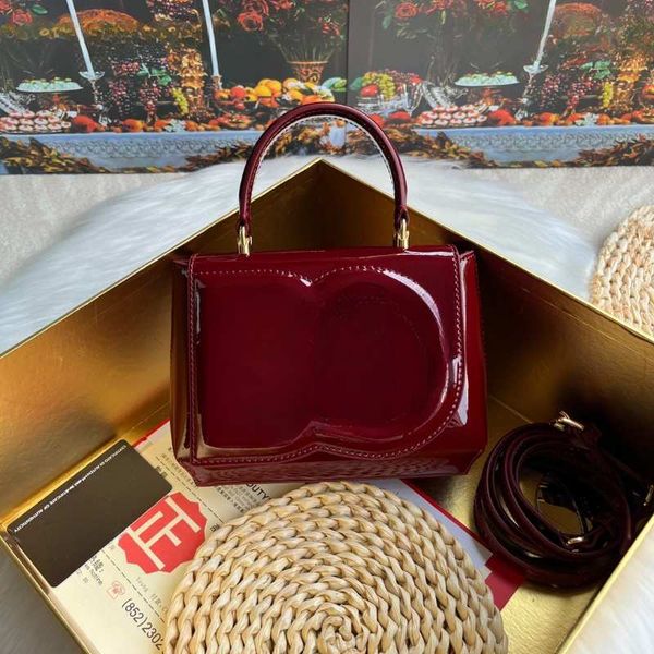 Top Designer Tote Bag woVen bag bags Leopard print Patent leather Luxury Crossbody Bag Luxury Leather Shoulder Bag Multi-purpose hand bill shoulder diagonal span, G8
Top Designer Tote Bag woVen bag bags Leopard print Patent leather Luxury Crossbody Bag Luxury Leather Shoulder Bag Multi-purpose hand bill shoulder diagonal span, G8