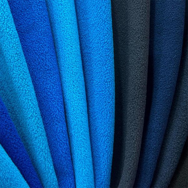Manufacturers spot straight hair 310G double brush double shake 31888 school uniform standard polar fleece school sweater fabric
Manufacturers spot straight hair 310G double brush double shake 31888 school uniform standard polar fleece school sweater fabric