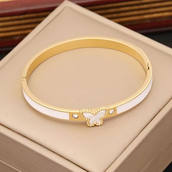 Titanium steel new for women high grade not fade light luxury bracelet Simple white fritillary niche design ins fashion hand jewellery ss