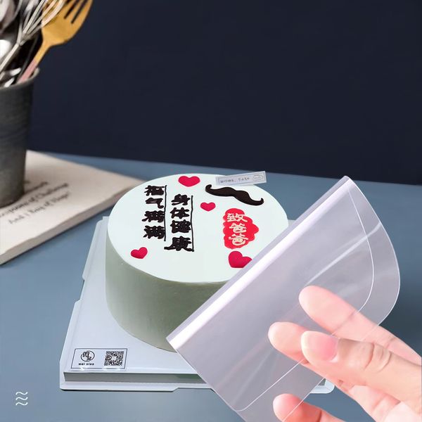 Soft cake scraper coating arc semi-round cream cake translucent flat plastic scraper baking tool, Transparent
Soft cake scraper coating arc semi-round cream cake translucent flat plastic scraper baking tool, Transparent