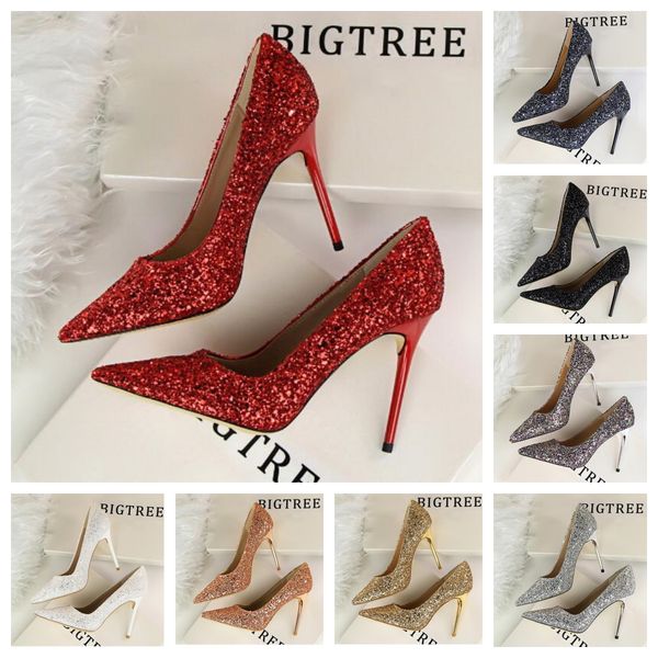 Dress Shoes Brand For Women Sexy Pointed Toe Women's Sandals Comfortable Low Heel Trendy Sandal Simple Versatile Large Size Pumps, Black
Dress Shoes Brand For Women Sexy Pointed Toe Women's Sandals Comfortable Low Heel Trendy Sandal Simple Versatile Large Size Pumps, Black