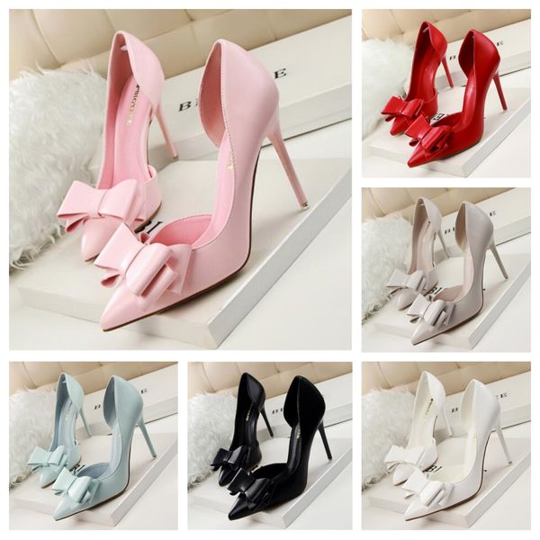 Genuine Leather Shoes Woman Brand Metal Buckle Pumps Office Ladies Dress Thick Low Heels Mary Janes Women Big Size 42/43 Tacones, Grey
Genuine Leather Shoes Woman Brand Metal Buckle Pumps Office Ladies Dress Thick Low Heels Mary Janes Women Big Size 42/43 Tacones, Grey