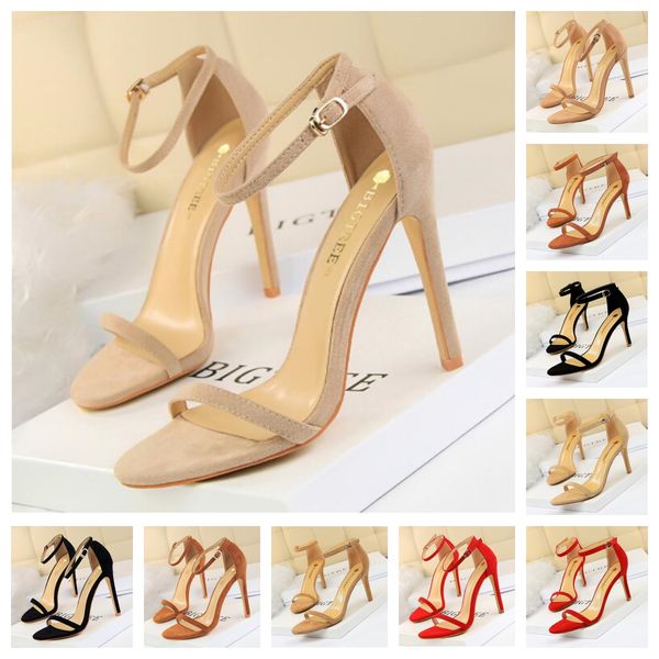 Shoes for Women Pumps Patent Leaer Dress Shoes Low Heels Office Lady Leaf Boat Shoe Classics Pump 3cm Spring Summer Loafers Pu, Red
Shoes for Women Pumps Patent Leaer Dress Shoes Low Heels Office Lady Leaf Boat Shoe Classics Pump 3cm Spring Summer Loafers Pu, Red