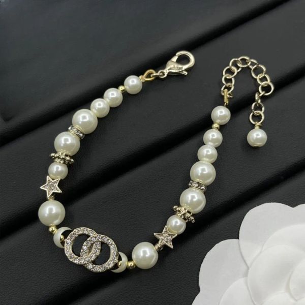 Fashion Designer Bracelet 18k Gold Plated Brand Bangle Pearl Bracelet Jewelry Women Luxury Wedding Accessories
Fashion Designer Bracelet 18k Gold Plated Brand Bangle Pearl Bracelet Jewelry Women Luxury Wedding Accessories