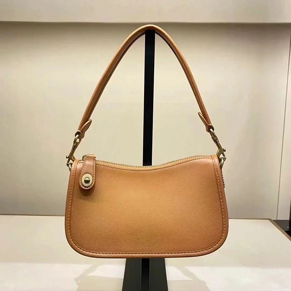 Swinger Women Casua…