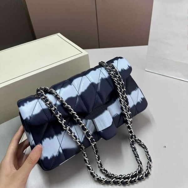 Puffer Designer Woman Shoulder Bag Handbag CrossBody High Quality Soft Leather Purses Crossbody Bags, Black
Puffer Designer Woman Shoulder Bag Handbag CrossBody High Quality Soft Leather Purses Crossbody Bags, Black