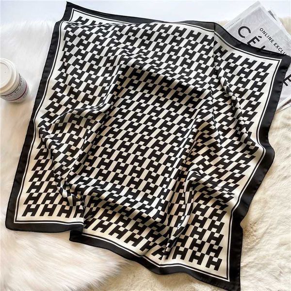 warm Scarf classic ece Professional Versatile High Simulation S Silk scarvesreal Square Korean des
warm Scarf classic ece Professional Versatile High Simulation S Silk scarvesreal Square Korean des