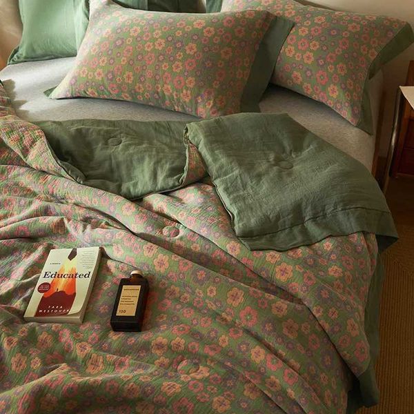 Summer bedding retro double plain weave high-dimensional cotton filling comfortable couple bed bedding queen size bed Duvets blanket bed W241024