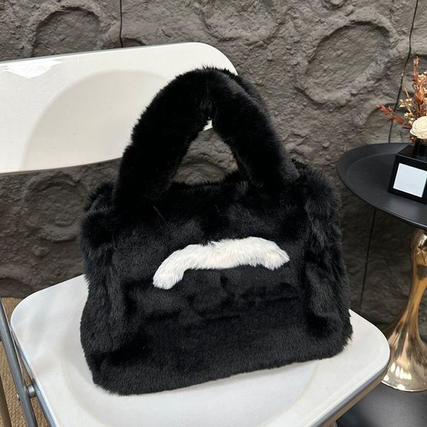 Lamb Wool Garbage Bag Designer Women Shoulder Bag 30x21cm Shopping Bag Letter Luxury Tote Bag Underarm Bag Purse, White
Lamb Wool Garbage Bag Designer Women Shoulder Bag 30x21cm Shopping Bag Letter Luxury Tote Bag Underarm Bag Purse, White
