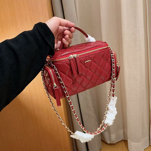 Makeup Bag Designer Womens Shoulder Bag 23x14cm Leather Multi-Pocket Camera Bag Hardware Matilas Chain Shoulder Handbag Purse Sacoche, Black
Makeup Bag Designer Womens Shoulder Bag 23x14cm Leather Multi-Pocket Camera Bag Hardware Matilas Chain Shoulder Handbag Purse Sacoche, Black