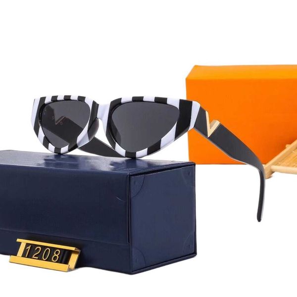 sunglasses designer classic luxury fashion new fashion small frame street shooting driving women's thin glasses trend, White;black
sunglasses designer classic luxury fashion new fashion small frame street shooting driving women's thin glasses trend, White;black