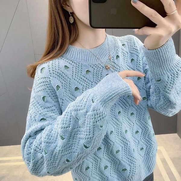 guangdong chenille womens loose lazy korean design sweater unique style, White;black
guangdong chenille womens loose lazy korean design sweater unique style, White;black