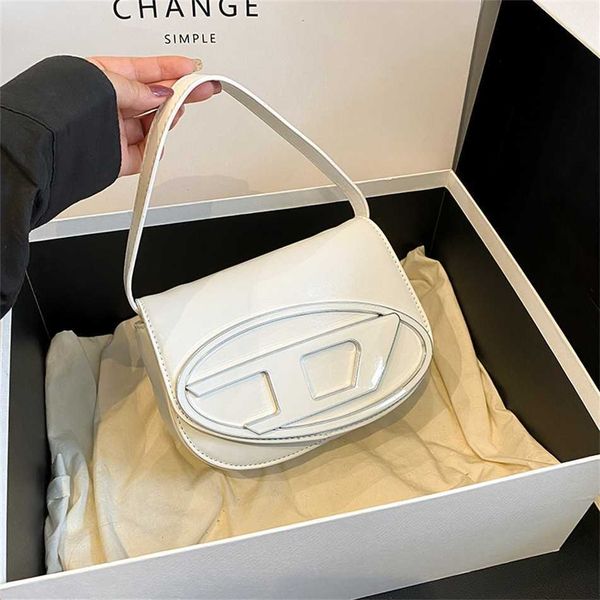 dingdang bag 2023 spring new niche design cool trend saddle bag one shoulder crossbody handbag clearance 85% off
dingdang bag 2023 spring new niche design cool trend saddle bag one shoulder crossbody handbag clearance 85% off