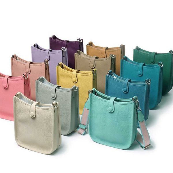 cowhide evelyn messenger togo litchi pattern hollow bucket leather women's bag one shoulder mobile phone outlet 50% off
cowhide evelyn messenger togo litchi pattern hollow bucket leather women's bag one shoulder mobile phone outlet 50% off