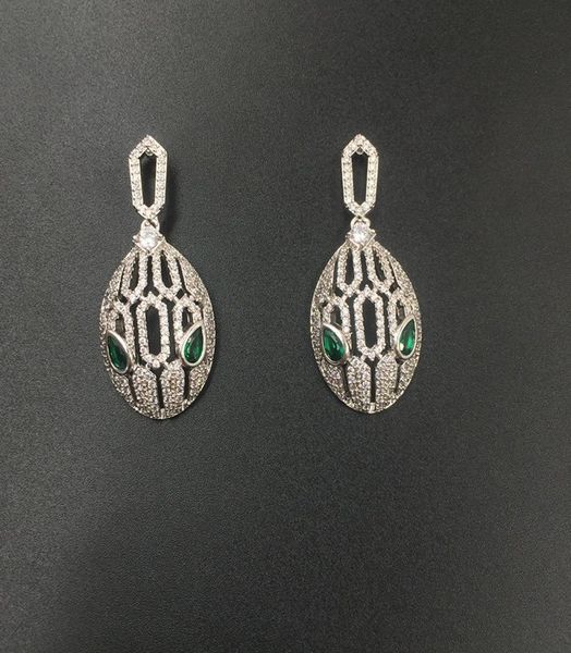 european and american head ear nail micro-inlaid zircon creative design luxury earring s925 silver needle world cup singer3499367, Golden;silver
european and american head ear nail micro-inlaid zircon creative design luxury earring s925 silver needle world cup singer3499367, Golden;silver