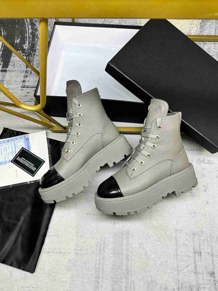 luxury brand womens ankle martin boots motorcycle winter lace up cow leather coyboy shoes, Black
luxury brand womens ankle martin boots motorcycle winter lace up cow leather coyboy shoes, Black