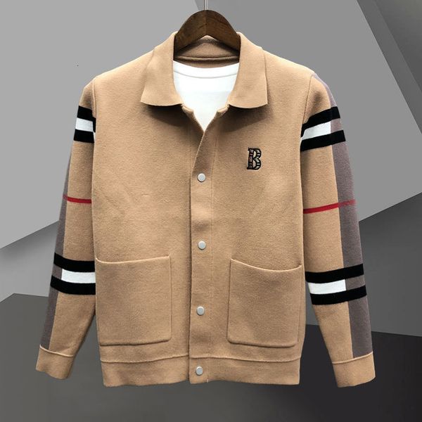 men's sweaters 2023 autumn winter england style pocket men cardigan fashion brand plus size spliced color knit jacket y230831, White;black
men's sweaters 2023 autumn winter england style pocket men cardigan fashion brand plus size spliced color knit jacket y230831, White;black