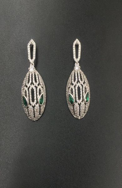 european and american head ear nail micro-inlaid zircon creative design luxury earring s925 silver needle world cup singer9674967, Golden;silver
european and american head ear nail micro-inlaid zircon creative design luxury earring s925 silver needle world cup singer9674967, Golden;silver