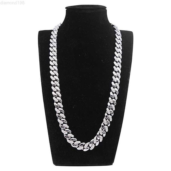 sicgem customize miami stainless steel 925 silver men's cuban link chain 22 inches 13 mm moissanite necklace
sicgem customize miami stainless steel 925 silver men's cuban link chain 22 inches 13 mm moissanite necklace