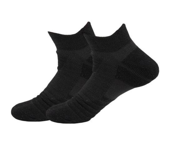 men non slip thicken running ankle high sweat absorbing daily basketball ski sport socks elastic training jogging soft cycling4566318, Black
men non slip thicken running ankle high sweat absorbing daily basketball ski sport socks elastic training jogging soft cycling4566318, Black