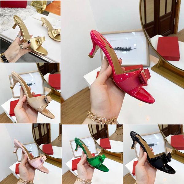 classic women's slippers summer luxury designer mid-heel leather sandals designer shoes stiletto party shoes l flip-flops 5cm heels tal, Black
classic women's slippers summer luxury designer mid-heel leather sandals designer shoes stiletto party shoes l flip-flops 5cm heels tal, Black