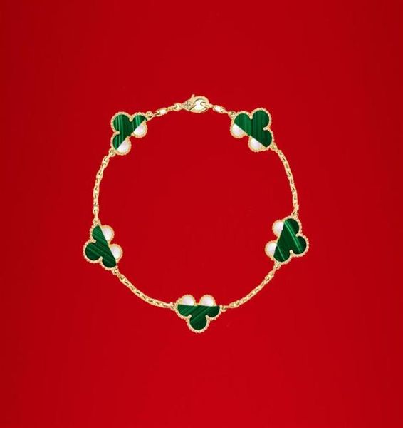 classic 18k gold fourleaf clover bracelet chain for women is fashionable and of gift box 001193z5278768, Black
classic 18k gold fourleaf clover bracelet chain for women is fashionable and of gift box 001193z5278768, Black