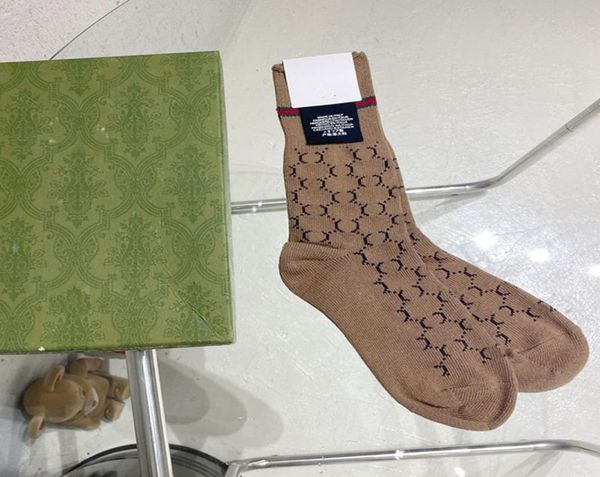 vintage style cotton socks clssic letter jacquard women hosiery outdoor casual skateboard sock5791756, Black;white
vintage style cotton socks clssic letter jacquard women hosiery outdoor casual skateboard sock5791756, Black;white