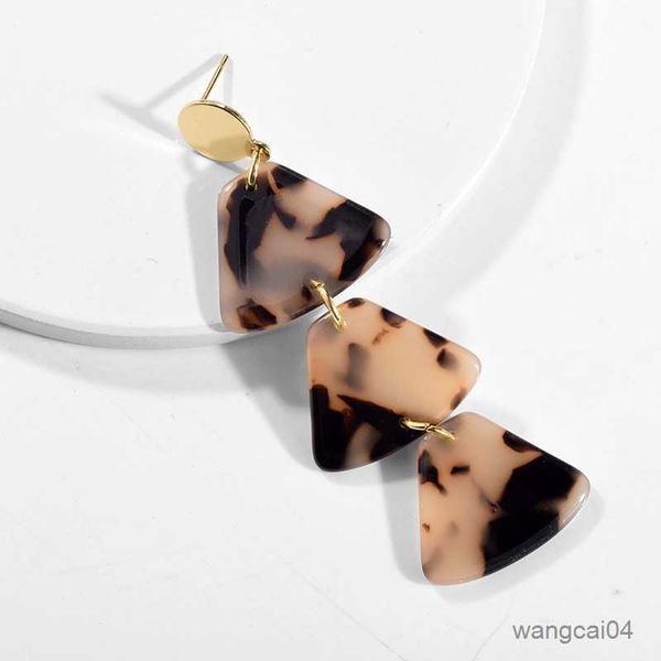 charm exaggerated pendant earrings for women fashion simple ladies geometric scallop pendant earrings jewelry wholesale r230901, Golden
charm exaggerated pendant earrings for women fashion simple ladies geometric scallop pendant earrings jewelry wholesale r230901, Golden
