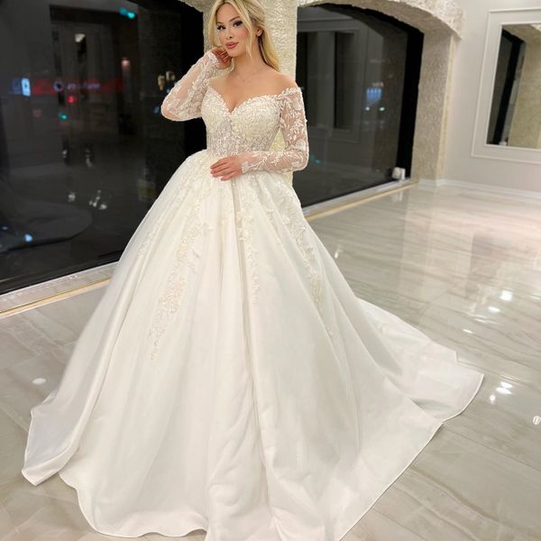 exquisite appliques off shoulder long sleeved ball gown wedding dress luxury beading v-neck princess bridal gown, White
exquisite appliques off shoulder long sleeved ball gown wedding dress luxury beading v-neck princess bridal gown, White