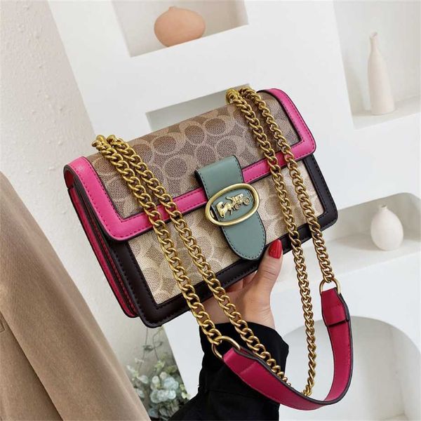 high end niche contrasting color chain shoulder and versatile crossbody bag off wholesale
high end niche contrasting color chain shoulder and versatile crossbody bag off wholesale