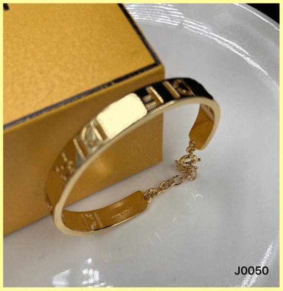 womens designer bracelet fashion farandole gold hollow letters f bracelets for women party wedding jewelry necklace box new 2110205650997, White
womens designer bracelet fashion farandole gold hollow letters f bracelets for women party wedding jewelry necklace box new 2110205650997, White
