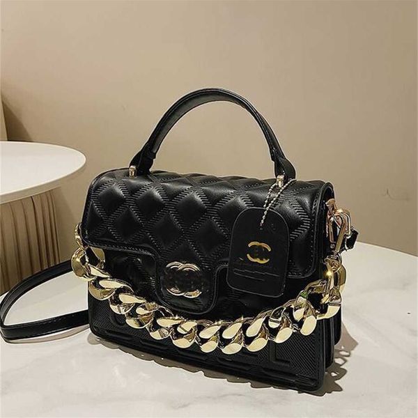 designer handbag shoulder chain bag clutch flap totes bags wallet purse double letters solid colour square bags women luxury handbags outlet
designer handbag shoulder chain bag clutch flap totes bags wallet purse double letters solid colour square bags women luxury handbags outlet