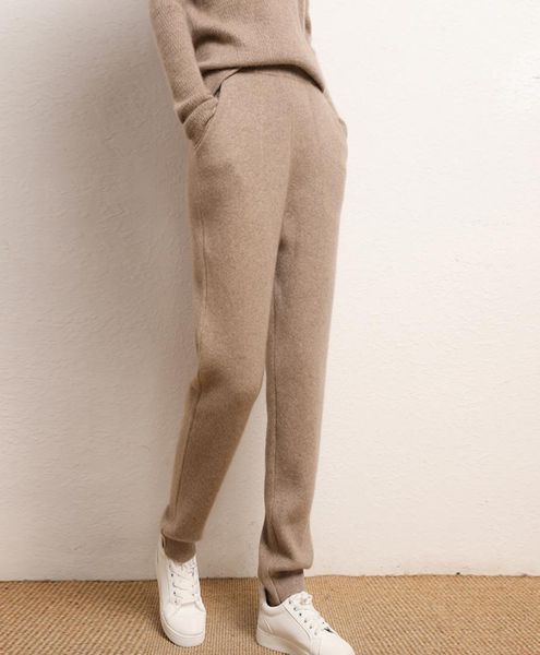 women pants 2020 new autumn and winter soft comfortable highwaist 100 pure cashmere knitted pants female elastic 7color cas a1113805870, Black;white
women pants 2020 new autumn and winter soft comfortable highwaist 100 pure cashmere knitted pants female elastic 7color cas a1113805870, Black;white