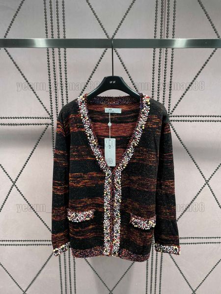 woman sweater designer luxury channel classic coat fashion jewel decoration casual cardigan knitwear shirts knitteds, White;black
woman sweater designer luxury channel classic coat fashion jewel decoration casual cardigan knitwear shirts knitteds, White;black