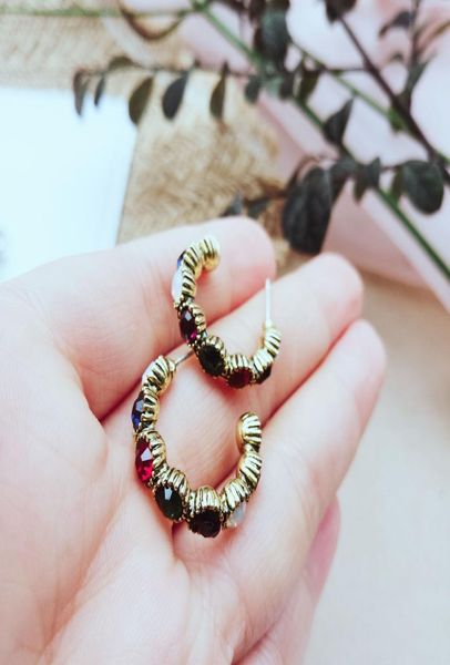 rongho baroque color crystal hoop earrings for women vintage c shape pearl earrings femme bridal brincos fashion jewelry5960765, Golden;silver
rongho baroque color crystal hoop earrings for women vintage c shape pearl earrings femme bridal brincos fashion jewelry5960765, Golden;silver